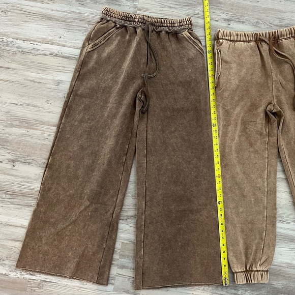 Mocha Distressed Wide Leg Pants - Picture 4 of 4